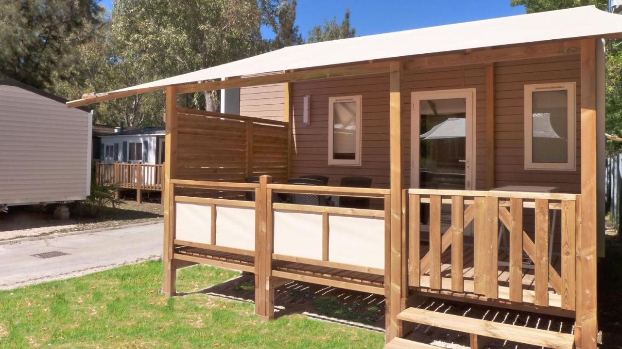 Camping Les Palmiers Hyères Habitación foto