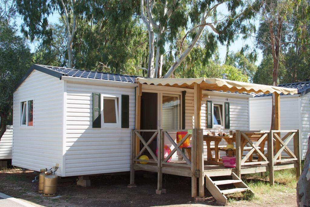 Camping Les Palmiers Hyères Habitación foto